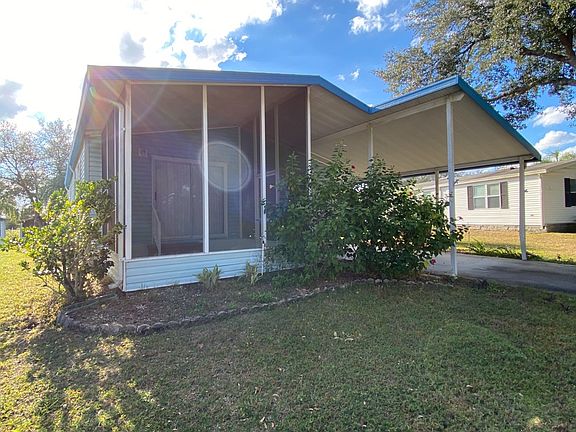 2nd image of 504 Klickety Klak Ln