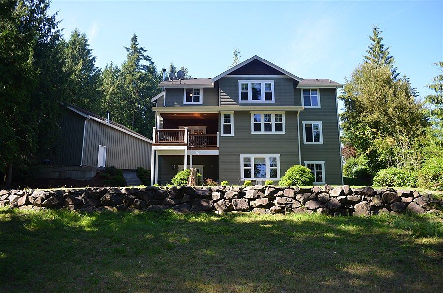 2nd image of 5115 179th Avenue Ct E