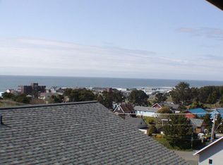1645 NW 25th St, Lincoln City, OR 97367