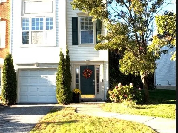 7 Shawn Ln, Bear, DE 19701