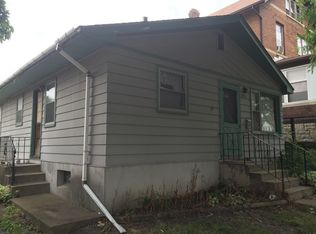 651 Geranium Ave E, Saint Paul, MN 55106