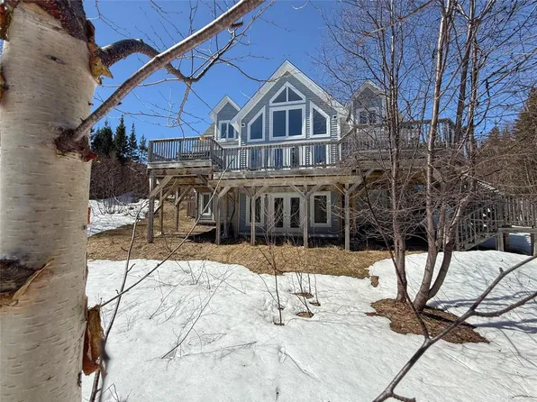 1 Juniper Grove, Humber Valley Resort, NL A2H0E1