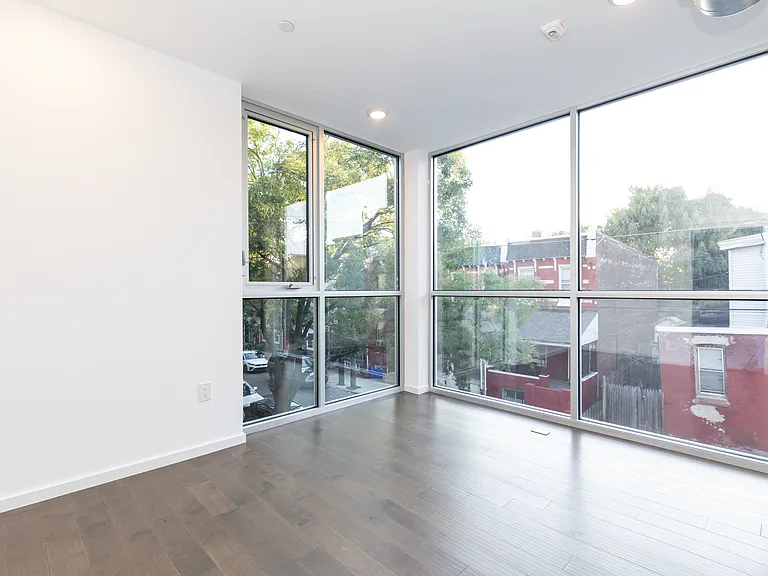 620 Diamond St #2 — Photo 14