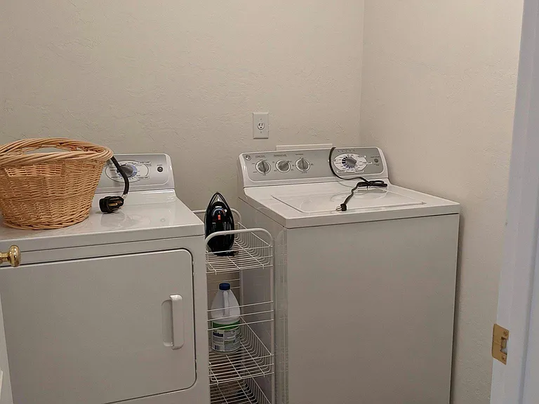 3216 Ravens Crest Dr — Photo 11