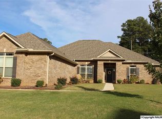 209 Maplebrook Dr, Madison, AL 35756