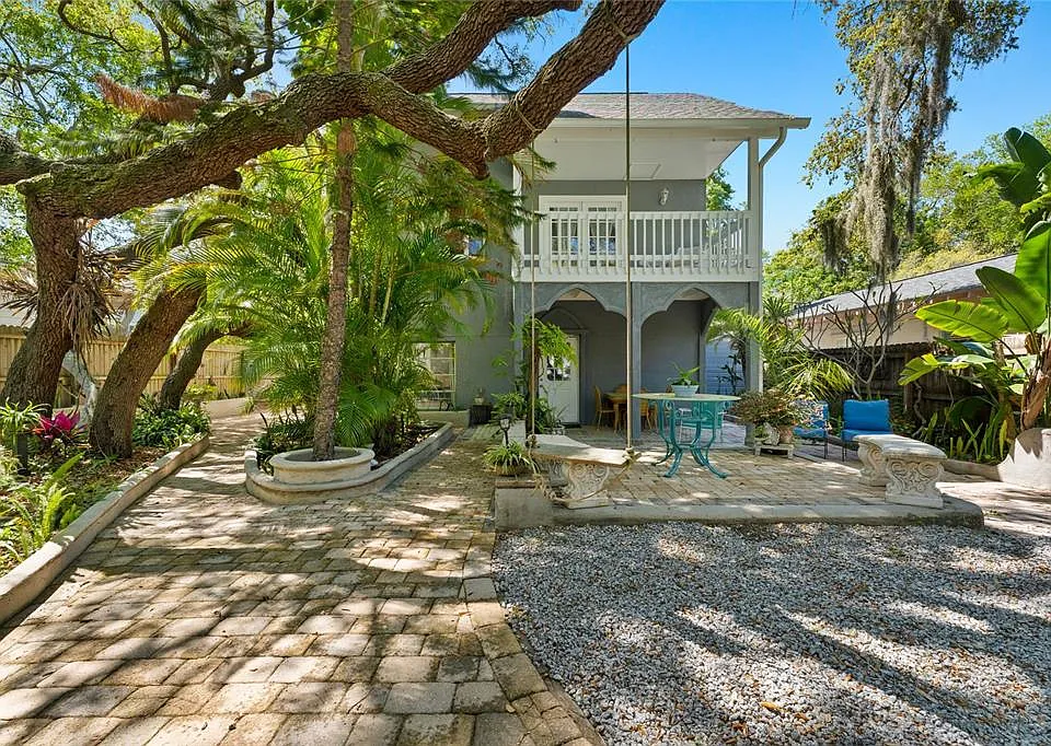 515 Crystal Beach Ave