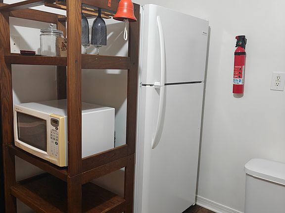 4th image of 2970 Sydney St #2974