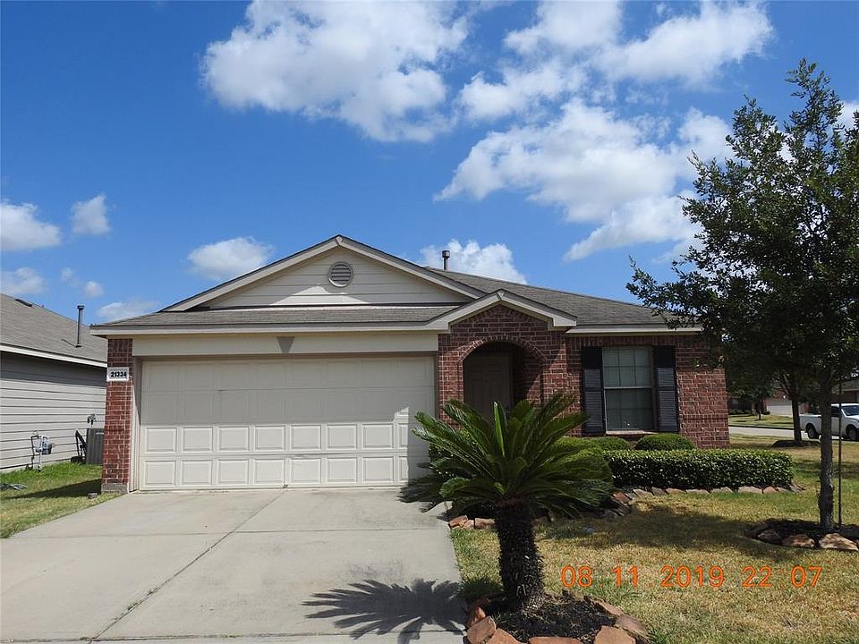 1st image of 21334 Slate Crossing Ln