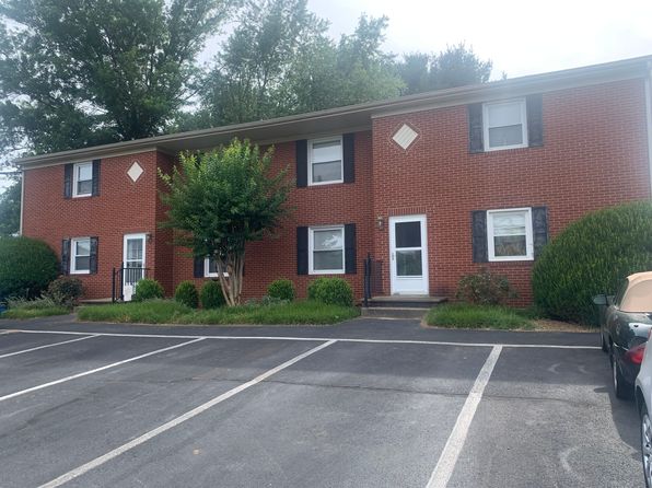 505 E College St #9