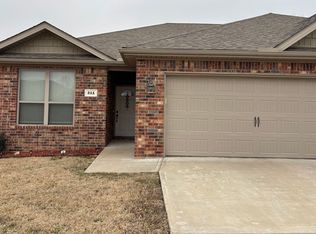 211 Alder St, Pea Ridge, AR 72751