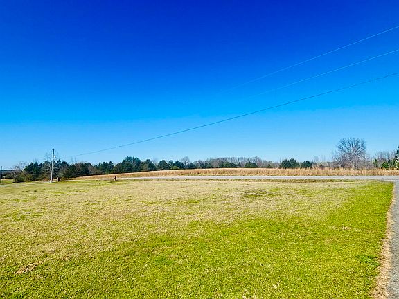 4th image of 3 Dejarnett Rd