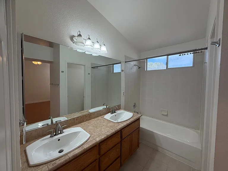 2712 Pastel Ave — Photo 23