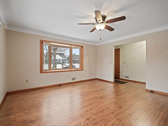5th image of 1190 Fairmount Ave