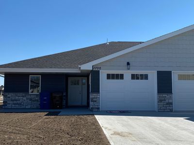 1700 S Miller Ave, Mitchell, SD, 57301