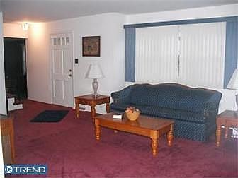 3rd image of 919 Parkside Blvd