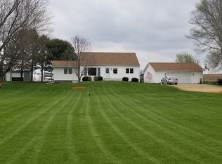 518 Public St, Goose Lake, IA 52750