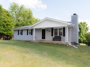 378 Melton Ave, Ozark, MO 65721