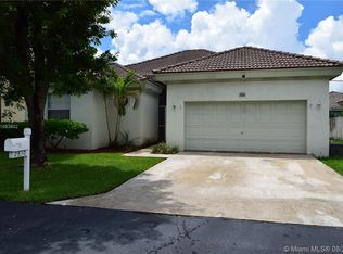 2830 SE 5th Pl, Homestead, FL 33033