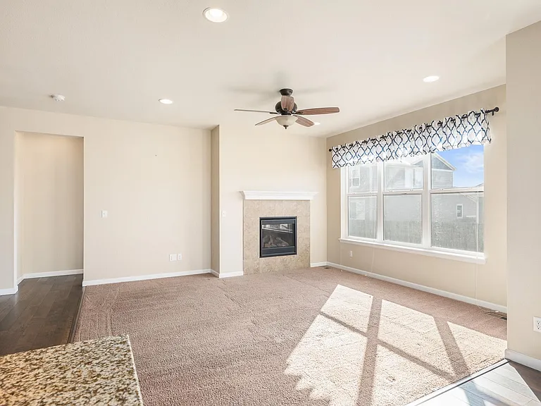 393 Cade St — Photo 6