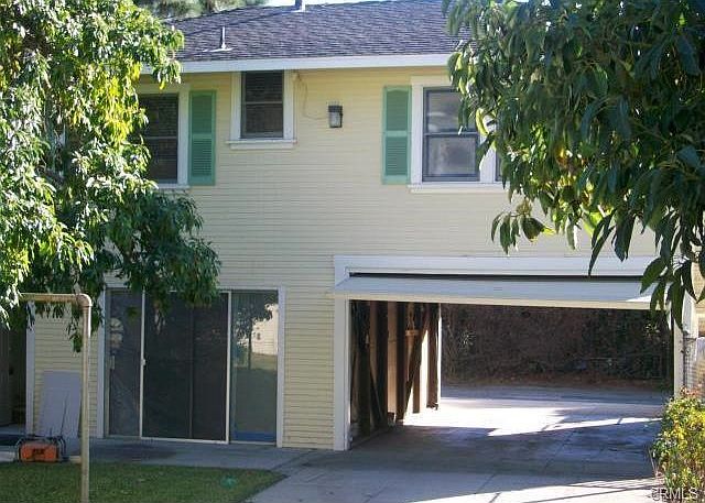 1st image of 421 S 2nd Ave