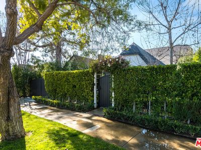 1239 S Genesee Ave, Los Angeles, CA, 90019