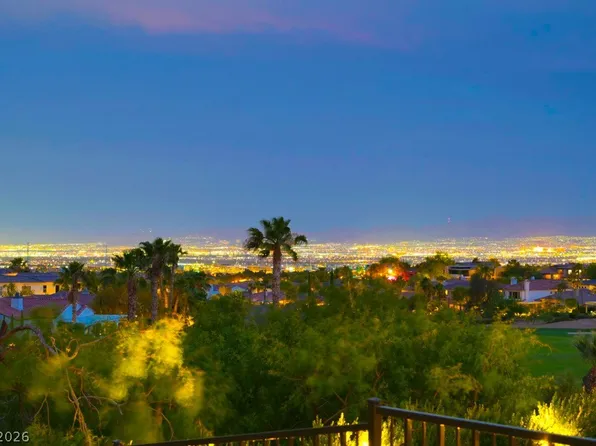 11686 Glowing Sunset Ln, Las Vegas, NV 89135