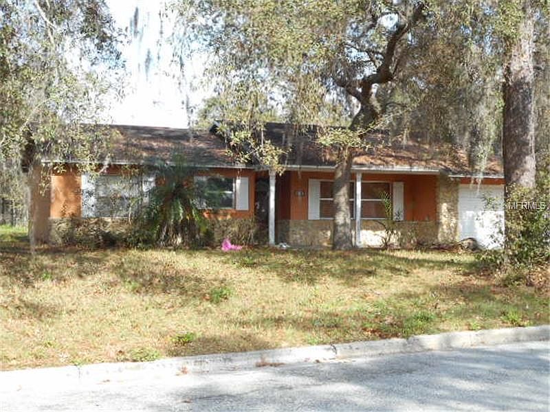1st image of 320 Hidden Lake Dr