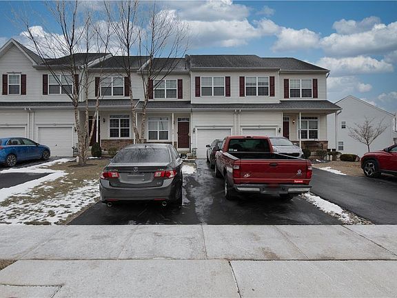 3rd image of 972 King Way