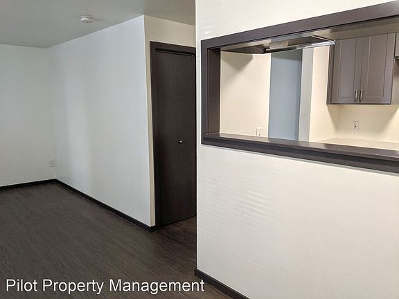 4th image of 9050 Greenwood Ave N APT 201