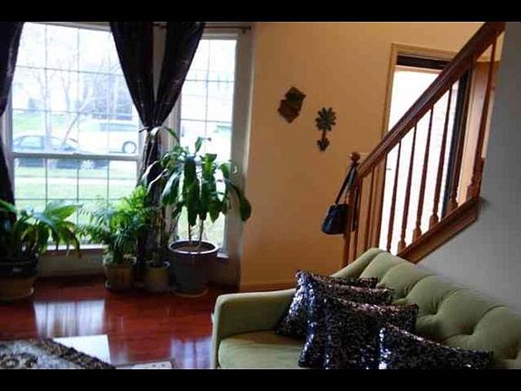 5th image of 3227 Roon The Ben Dr