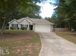 130 Michaels Xing, Sharpsburg, GA 30277
