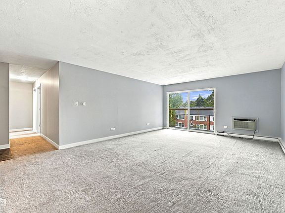 4th image of 250 Ridge Ave APT 4H