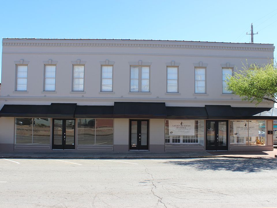 1st image of 212 E Alamo St