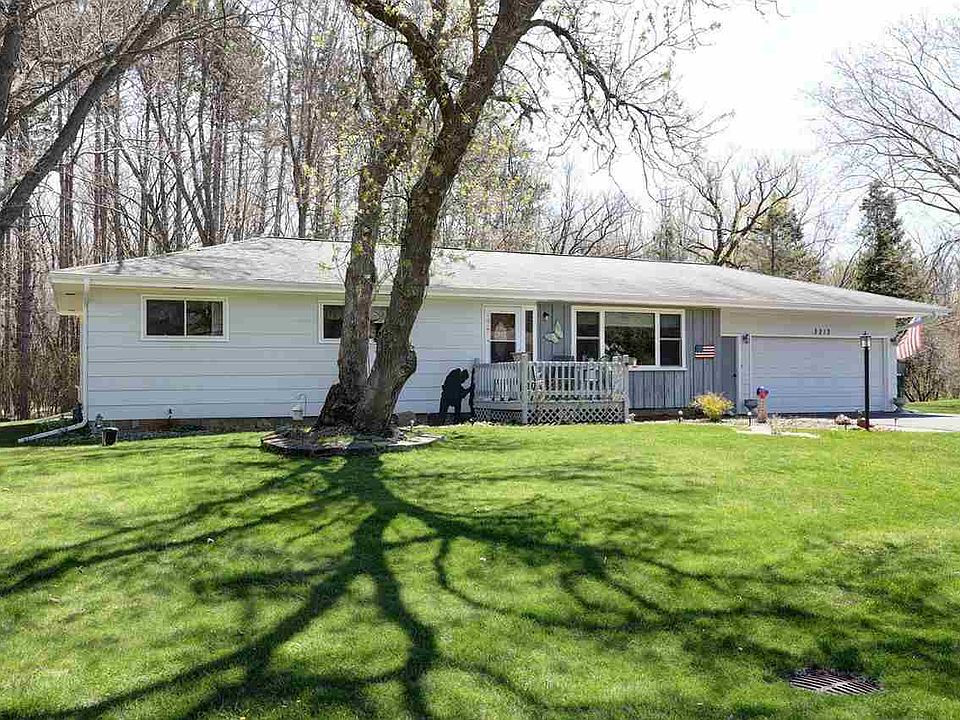 1st image of 3213 Bruce Dr