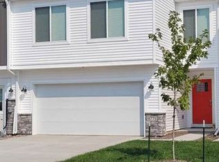 867 NE Larkspur Ave, Waukee, IA 50263