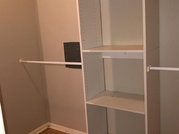 5th image of 17331 Red Oak Dr APT 42
