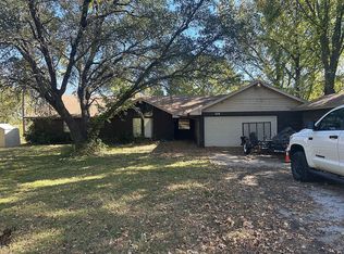 220 Golf Club Dr, Burneyville, OK 73430