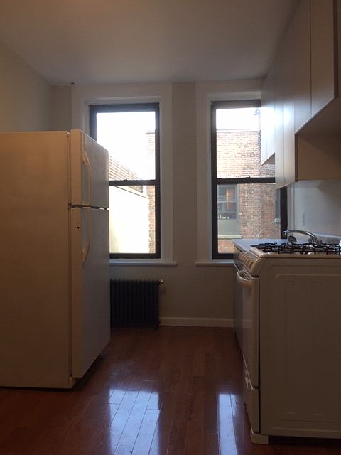 1st image of 183 Sullivan St APT F7