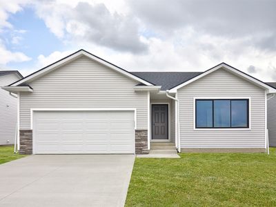 1105 Featherstone Ave NE, Bondurant, IA, 50035