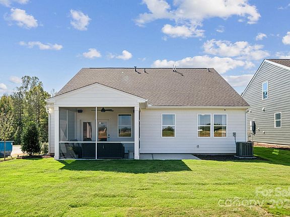 2nd image of 9080 El Sworth Dr #25