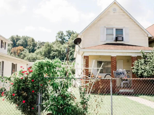 1604 Sycamore St, Kenova, WV 25530