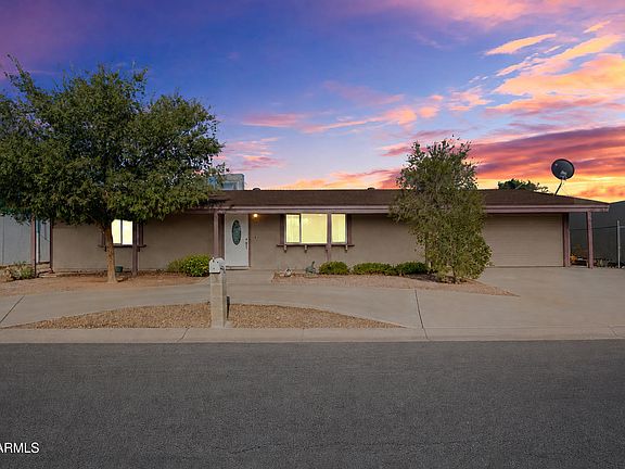 3rd image of 261 N 101ST Way