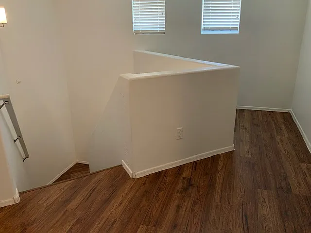 3416 E Gary Way — Photo 3