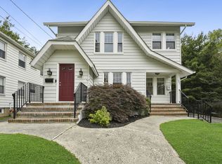485 Valley Rd #2, Montclair, NJ 07043