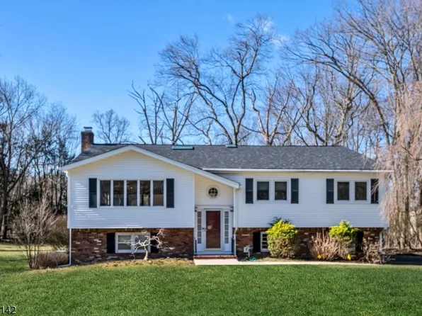 772 Linden Way, Franklin Lakes Boro, NJ 07417