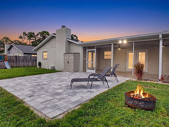 3rd image of 1846 DEL ROBLES DRIVE