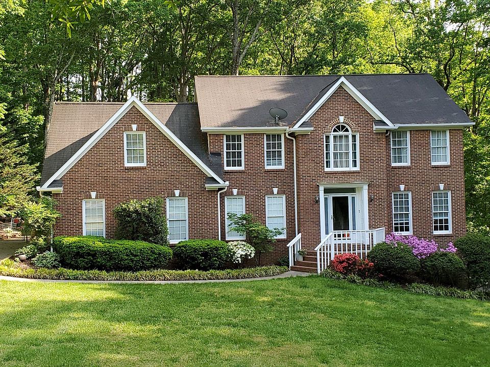 1st image of 597 Anglewood Dr