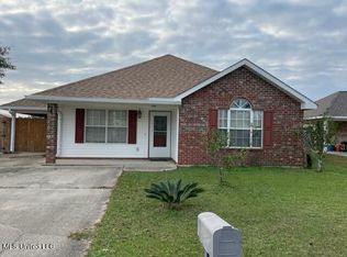 10399 3rd Ave, Diberville, MS 39540