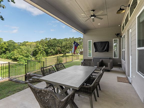 2nd image of 317 Kauai Ct
