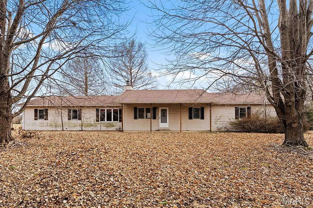 207 Irma Ln photo 1